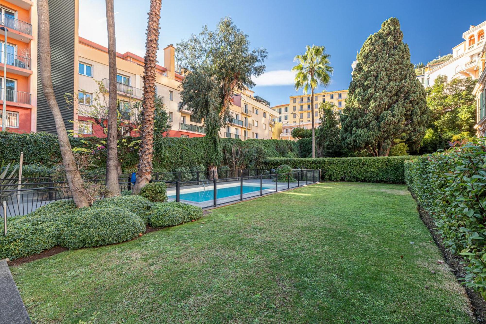Intercontinental Superbe appartement avec piscine Menton Extérieur photo